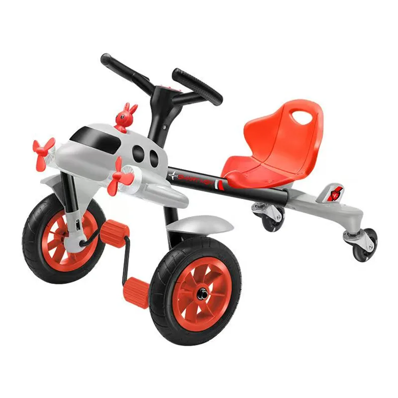 Pedal infantil movido a pé com música