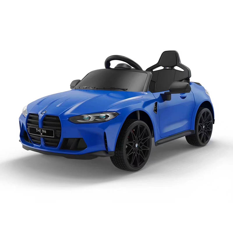 Passeio elétrico BMW M4 licenciado em carro com 2.4G RC